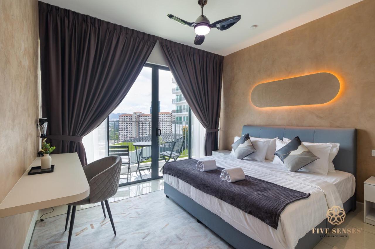 Linq Sky Residence By Five Senses Kuala Lumpur Exterior foto