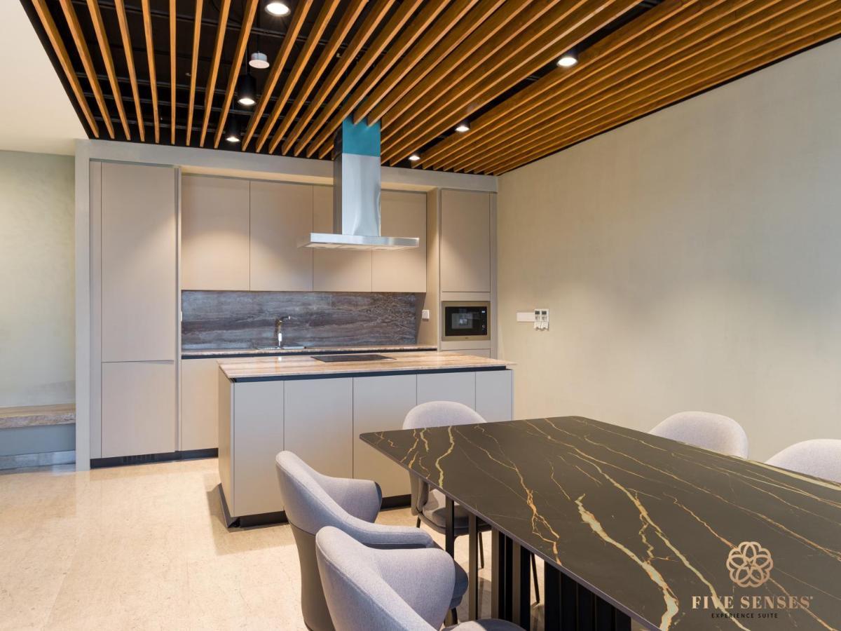Linq Sky Residence By Five Senses Kuala Lumpur Exterior foto