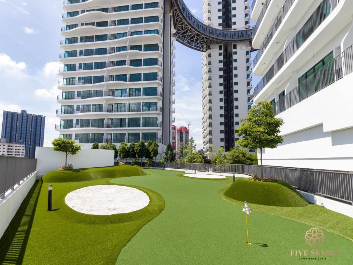 Linq Sky Residence By Five Senses Kuala Lumpur Exterior foto